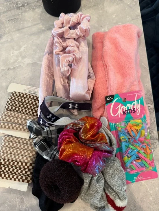 Hair Accessories Set - Picture 1 of 5